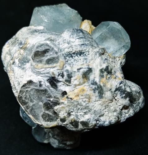 Berilo (variedad aguamarina) con Moscovita y Microclina<br />Pedra Azul (Fortaleza), Vale do Jequitinhonha, Minas Gerais, Brasil<br />45x45x40 mm.<br /> (Autor: Luis Edmundo Sánchez Roja)