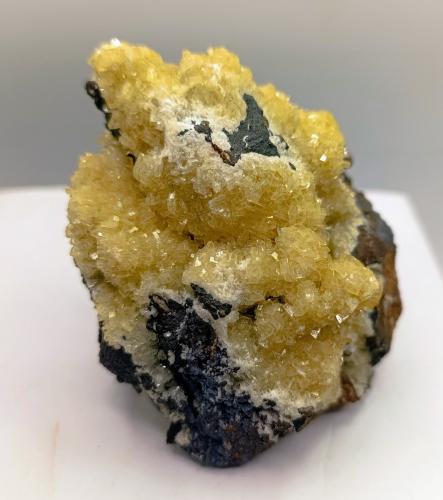 Barita<br />Corta Quebrantahuesos, Cerro Colorado, Minas de Rio Tinto, Minas de Riotinto, Comarca Cuenca Minera, Huelva, Andalucía, España<br />9x7 cm<br /> (Autor: AntonioJesus)