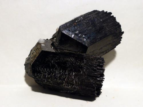 Chorlo (Grupo Turmalina)<br />Monte Erongo, Usakos, Región Erongo, Namibia<br />6,5x6 cm<br /> (Autor: Ander Ispizua Juan)
