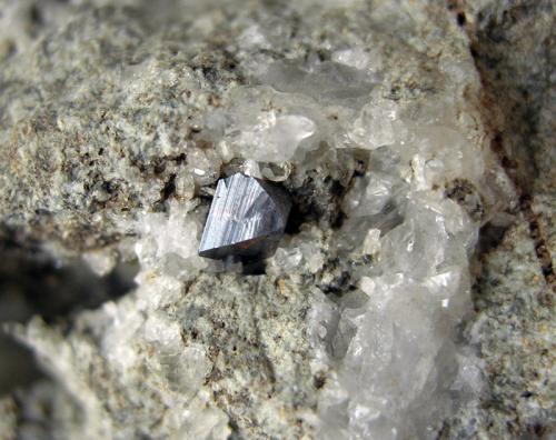 Anatase
Twll Maen Grisial, Prenteg, Gwynedd, Wales, UK
crystal 4mm (Author: ian jones)