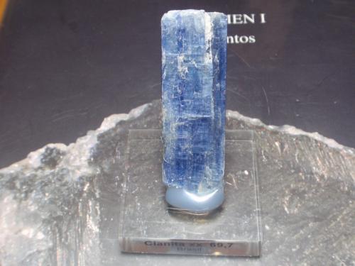 Cianita<br />Minas Gerais, Brasil<br />20x50 mm<br /> (Autor: Ignacio)