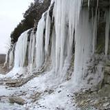 _crystallized H2O.....iceZona Harrodsburg, Clear Creek, Condado Monroe, Indiana, USAicicles up to 15 feet (Author: Bob Harman)