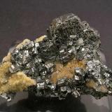 Bournonite "cogwheel" with Quartz
Herodsfoot Mine, Lanreath, Liskeard, Cornwall, England, United Kingdom
Specimen size: 5.2 × 2.7 × 3.3 cm
Main crystal size: 2.5 × 1.7 cm
Rear (Author: Jordi Fabre)
