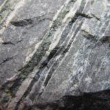 Esquisto anfibólico
Cotobro, Almuñécar, Granada, Andalucía, España
4 cm. ancho de campo
Detalle de la roca anterior. (Autor: prcantos)