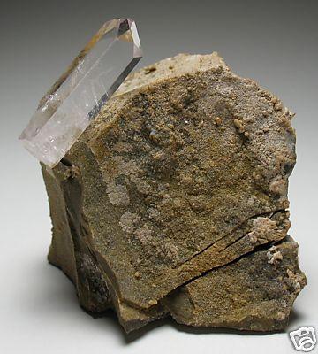 Barita
Book Cliffs,  Colorado, USA
5,8 cm X 6,8 cm, cristal de 3,8 cm (Autor: Francisco Javier Ortiz)