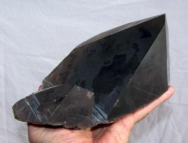 Quartz, dark smoky
Erongo, Namibia
230 x118 x 98 mm (Author: Pierre Joubert)