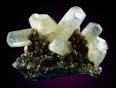 Calcite, pyrite
Sweetwater Mine, Ellington, Viburnum Trend District, Reynolds Co., Missouri, USA
65 mm x 55 mm x 40 mm
Photo Dan Weinrich (Author: Carles Millan)