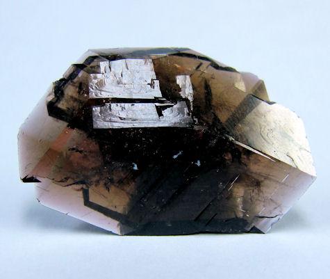 Axinite-(Fe)
Puiva Mount, Saranpaul, Khanty-Mansi Okrug, Tyumenskaya Oblast’, Prepolar Ural, Western-Siberian Region, Russia
35 mm x 22 mm (Author: Carles Millan)