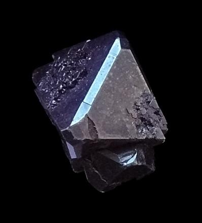 Cuprite
Congo (no more?)
2,5cm (Author: parfaitelumiere)