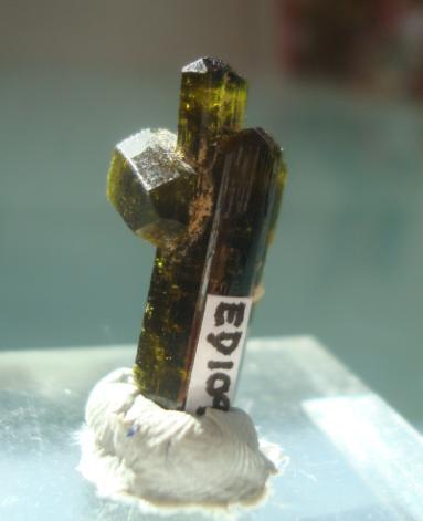 Epidote
Libodrice, Kolín, Czech Republic
1,9 x 1,0 x 0,5 cm (Author: Jacquou HO)