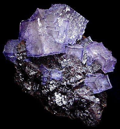 Fluorite on Sphalerite

Elmwood Mine
Middle Tennessee District
Carthage
Smith County, Tennessee
United States of America

13.0 x 9.5 cm overall (Author: GneissWare)
