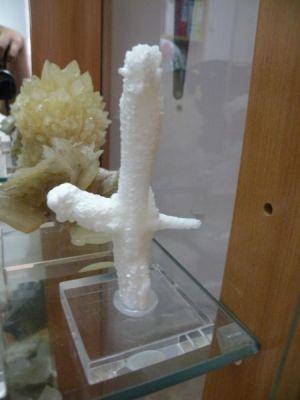 Aragonite. Macael Quarry. Almería. Andalusia. Spain. 8 cm. (Author: nimfiara)