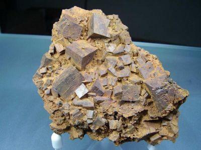 Goethite after pyrite. Carratraca. Málaga. Andalusia. Spain. 13 cm. (Author: nimfiara)