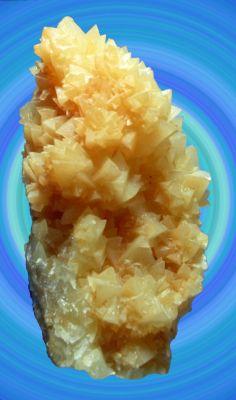 Calcite. Hypnotic (lol). La Araña Quarry. La Cala. Málaga. Andalusia. Spain. 9 cm (Author: nimfiara)
