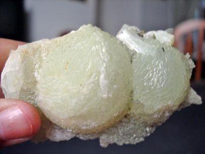 Prehnite. Oficarsa Quarry. Carchelejo. Jaén. Andalusia. Spain. 7 cm. (Author: nimfiara)