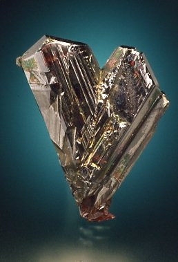 Rutile - Brazil TW-2 23-8-77 Scovil.jpg (Author: John S. White)