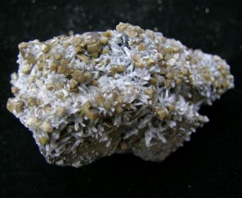 Bultfonteinita, Olmiita
N’Chwaning Mine, Kuruman, Kalahari Manganese Fields, Cabo Norte, Sudafrica
50x40 mm (Autor: trencapedres)