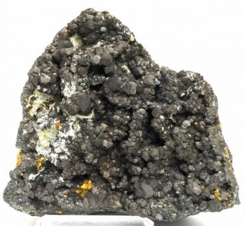 Magnetita y Calcopirita - 
Burguillos del Cerro - Badajoz - Extremadura - España -  
11,1 x 10,1 x 5,8 cm (Autor: Martí Rafel)