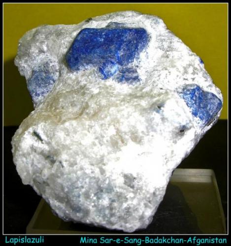 LAPISLAZULI - Mina Sar-e-Sang-  Badakchan - Afganistan - 6x 5.5 x 5cm (Autor: Mijeño)