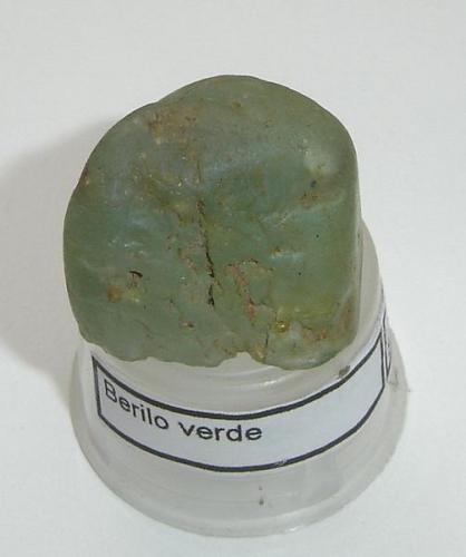 Berilo (3 x 3cm). Brasil. (Autor: Anisio Claudio)