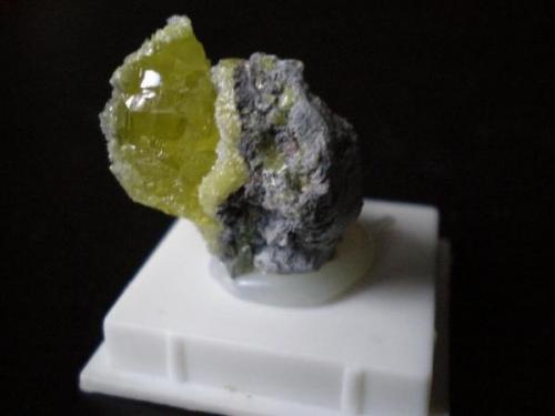 Azufre Laredo Cantabria cristal 1cm.JPG (Autor: PabloR)