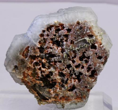 Fluorapatito - Minas da Panasqueira - Nivel 3 - Barroca Grande - Covilha - Castelo Branco - Portugal - 3,9 x 3,7 x 2,4 (Autor: Martí Rafel)