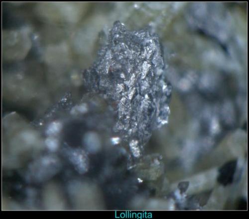 Gold and Quartz
Wright Hardgrave Mine, Kirkland Lake, Ontario, Canada
5cmx6cm (Author: derrick)