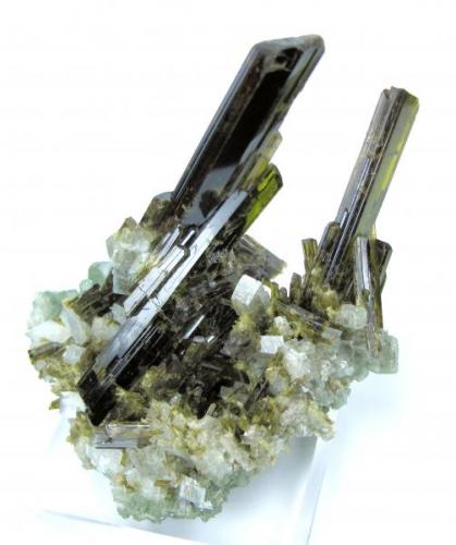 Fluorite on Dolomite.
Dalefoot Level,Great Bell,  Mallerstang, Cumbria, England, UK.
60 x 55 mm (Author: nurbo)