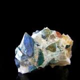 TETRAEDRITA
Escombrera-mina Coruellu-Llerandi-Asturias.
Pieza de 3,5x2,6cm. Cristal de 1,2x1cm. (Autor: DAni)