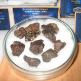 Meteoritos rocosos NWA (condritas ordinarias) Erfoud (Marruecos) (Autor: Khalid)
