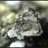 Detalle del cristal de Bismuto Nativo (Autor: Mijeño)