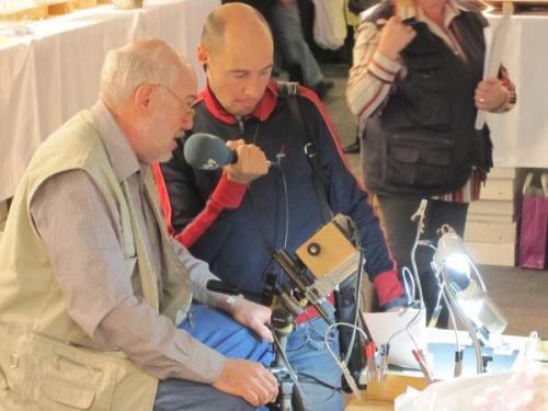 Joaquim Callén y su "tabernáculo de luz" móvil (Autor: soldevilla)