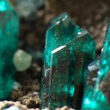 Dioptasa - Namibia - cristal de 4 mm..jpg (Autor: josminer)