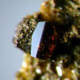 Microcline and QuartzBelvís de Monroy, Comarca Campo Arañuelo, Cáceres, Extremadura, Spain7 x 5 x 4 cm. (Author: ApitaAngel)