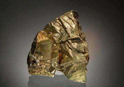 Chalcopyrite<br />Minas da Panasqueira, Aldeia de São Francisco de Assis, Covilhã, Castelo Branco, Cova da Beira, Centro, Portugal<br />4.3 x 3.8 cm<br /> (Author: Michael Shaw)