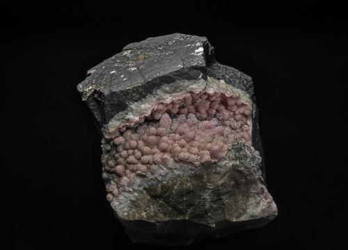 Rhodochrosite<br />Cantera Durnford, Long Ashton, Somerset Norte, Somerset, Suroeste de Inglaterra, Inglaterra / Reino Unido<br />6.7 x 5.3 cm<br /> (Author: am mizunaka)