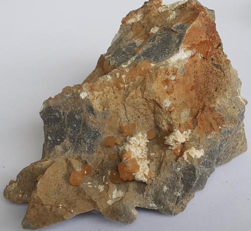 Calcite, Baryte<br />Lead mines, Obernberg am Brenner, Innsbruck-Land District, Tyrol/Tirol, Austria<br />10 x 7 cm<br /> (Author: Volkmar Stingl)