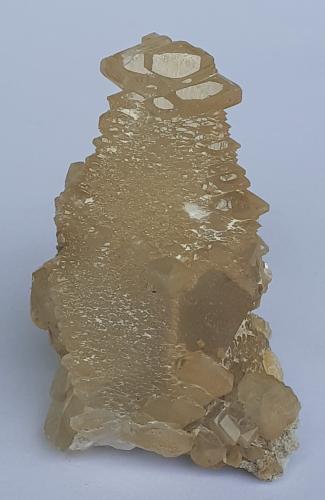 Calcite<br />Lead mines, Obernberg am Brenner, Innsbruck-Land District, Tyrol/Tirol, Austria<br />5 x 3,5 cm<br /> (Author: Volkmar Stingl)