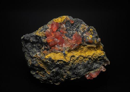 Rhodochrosite<br />Mina Wolf, Herdorf, Siegerland, Renania-Palatinado/Rheinland-Pfalz, Alemania<br />6.4 x 5.6 cm<br /> (Author: am mizunaka)