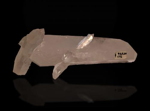 Quartz<br />Municipio Bolívar, Provincia Vélez, Departamento Santander, Colombia<br />197 mm x 80 mm x 63 mm<br /> (Author: Firmo Espinar)