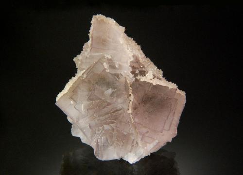 Fluorite, Calcite<br />Mekhtar, Loralai District, Balochistan (Baluchistan), Pakistan<br />8.9 x 7.7 x 4.0 cm<br /> (Author: Michael Shaw)