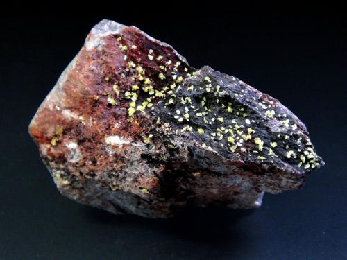 Saléeita<br />Mina El Pedregal, Hoya del Lobo, La Haba, Comarca La Serena, Badajoz, Extremadura, España<br />7 x 5 cm.<br /> (Autor: Antonio P. López)
