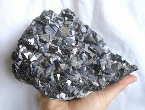 Galena, Fluorite<br />Beihilfe Mine, Halsbrücke, Freiberg District, Erzgebirgskreis, Saxony/Sachsen, Germany<br />Specimen size 18 x 14 cm, largest galena crystals ~ 2 cm<br /> (Author: Tobi)
