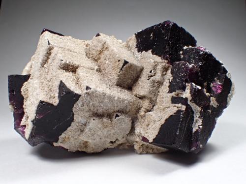 Fluorite, Baryte<br />Cave-in-Rock, Cave-in-Rock Sub-District, Hardin County, Illinois, USA<br />147 mm x 90 mm x 86 mm<br /> (Author: Don Lum)