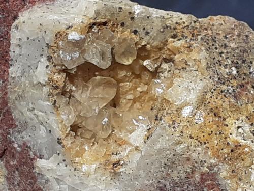 Calcite, Dolomite<br />Sankt Gertraudi mining area, Gertraud adit, Brixlegg, Kufstein District, Inn Valley, North Tyrol, Tyrol/Tirol, Austria<br />6 x 3,5 cm<br /> (Author: Volkmar Stingl)