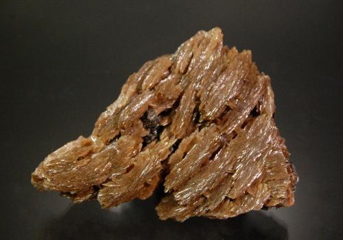 Baryte<br />Kremikovtsi Mine, Kremikovtsi, Stolichna Municipality, Sofia City Province, Bulgaria<br />8.3 x 6.0 x 2.0 cm<br /> (Author: Michael Shaw)