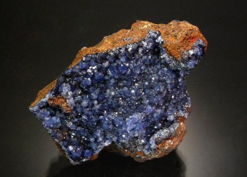 Scorodite<br />Mina Ojuela, chimenea San Judas, Mapimí, Municipio Mapimí, Durango, México<br />5.0 x 3.0 x 2.0 cm<br /> (Author: Michael Shaw)