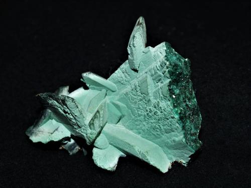 Malachite<br />Tsumeb Mine, Tsumeb, Otjikoto Region, Namibia<br />6.2 x 5 x 2.5 cm<br /> (Author: Joseph DOliveira)
