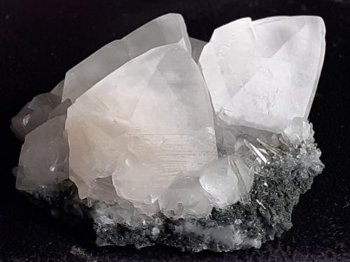Calcite, Quartz<br />Fellergraben, Zederhaus, Zederhaustal, Tamsweg District, Tamsweg, Salzburg, Austria<br />4,5 x 3 cm<br /> (Author: Volkmar Stingl)