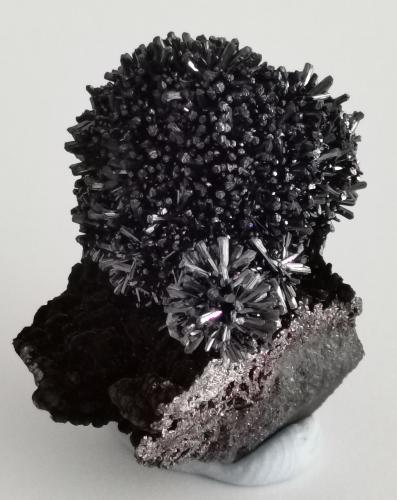 Goethite<br />Taouz, Er Rachidia Province, Drâa-Tafilalet Region, Morocco<br />3cm x 4 cm<br /> (Author: Enrique Llorens)